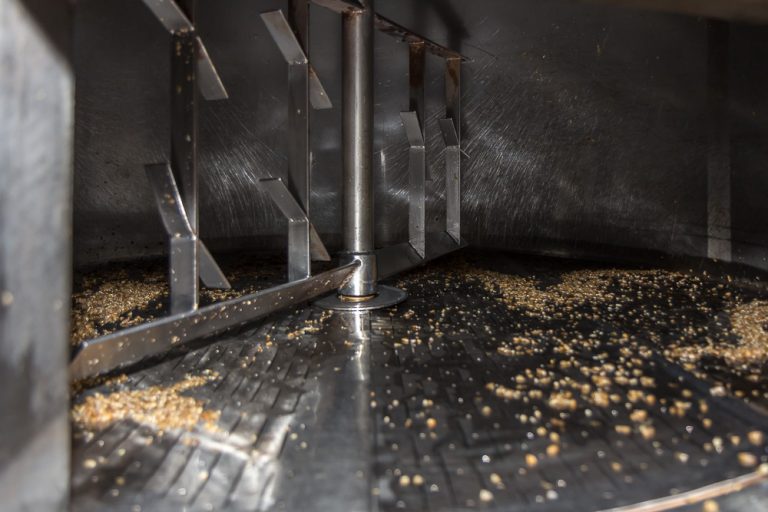 Craft Brewery «Ant» © Tatiana Gladchenko